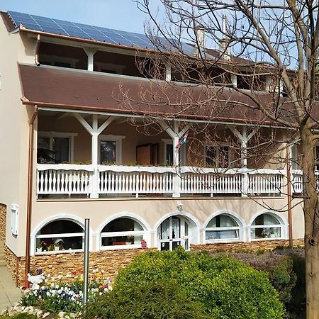 Németh Apartmanok Zalakaros Esterno foto
